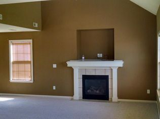 2621 Kathie Dr, Junction City, KS 66441