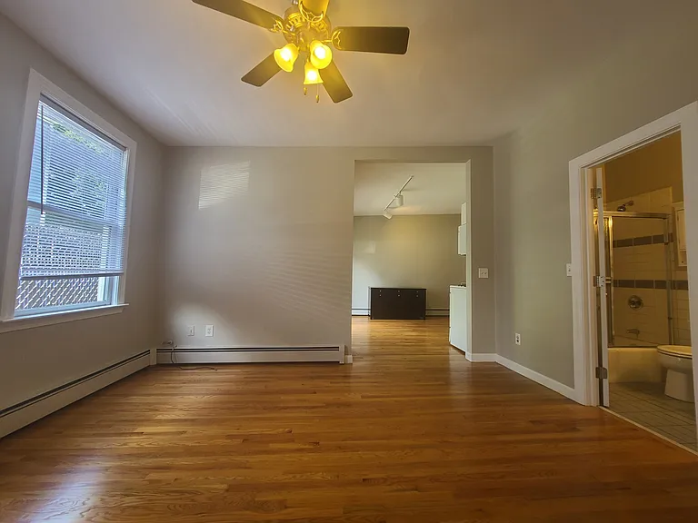 9 Vinton St #1 — Photo 8