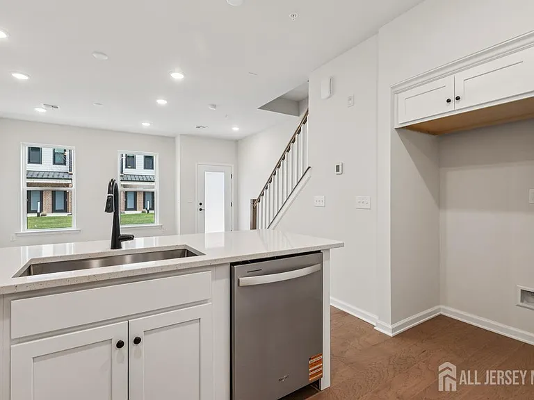 214 Jessie Pl — Photo 14