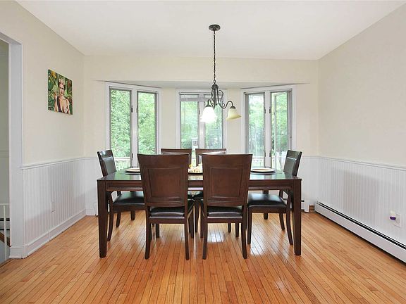 5th image of 567 Johnson Ave