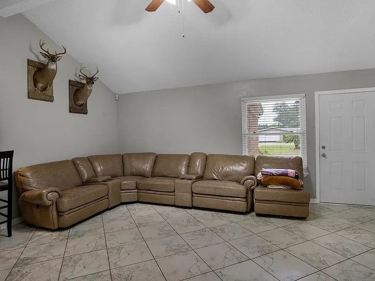 318 Pelham Rd — Photo 5
