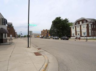 730 2nd St APT 101, Kenyon, MN 55946