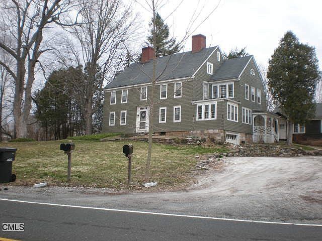 2nd image of 31 Chestnut Land Rd