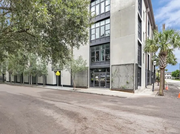 1 Cool Blow St APT 346, Charleston, SC 29403