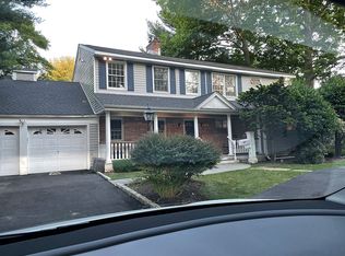 139 Bogerts Mill Rd, Harrington Park, NJ 07640