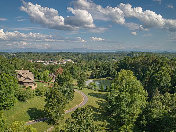 4th image of 316 Triplett Ln