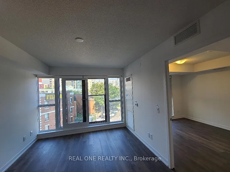 219 Dundas St E #511 — Photo 22