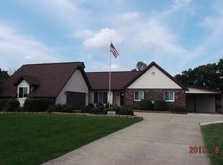 6555 N Red Hill Rd, Ellettsville, IN 47429