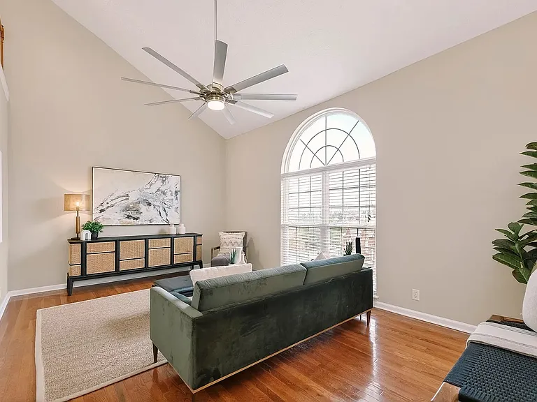 Main living room (furniture for illustrative purposes only)