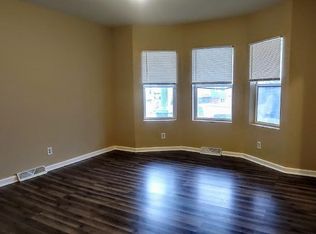 937 S 34th St #1, Milwaukee, WI 53215