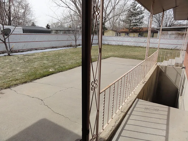 Entry way to basement apartment