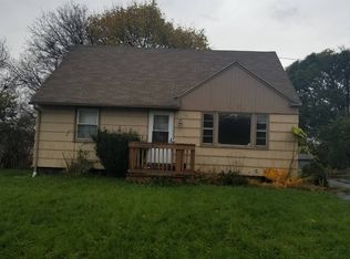 521 Dakin St, Syracuse, NY 13224