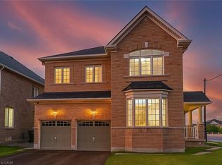 142 Bonnie Braes Dr, Brampton, ON L6Y0W7