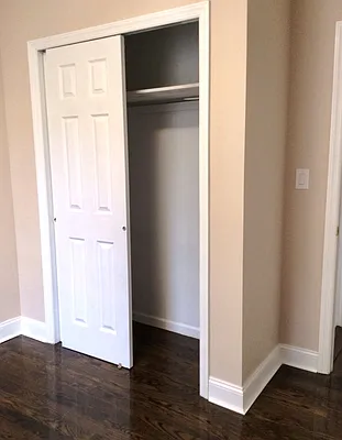 Rented by Amorelli Realty | media 8