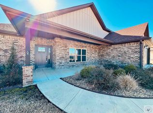 68 Chester Field Cir, Texarkana, TX 75503