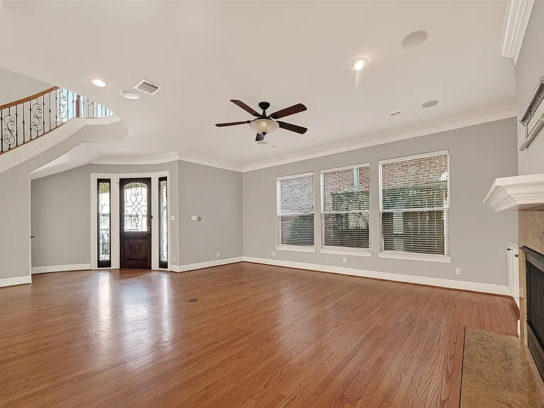 5319 Fayette St — Photo 6