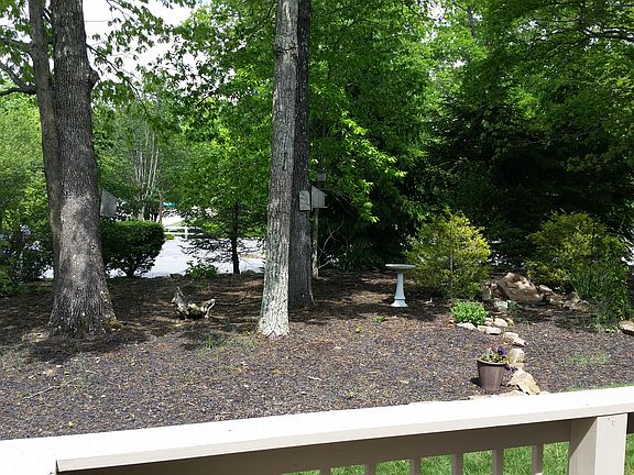 2nd image of 20 Brompton Ct