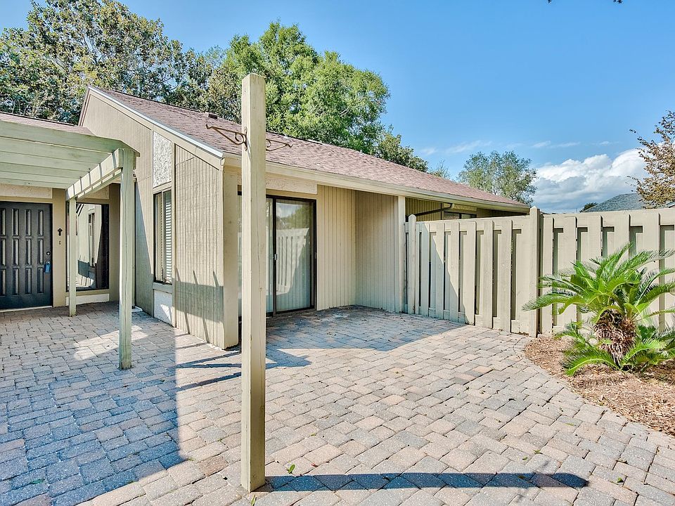 1st image of 900 Bay Dr APT 47