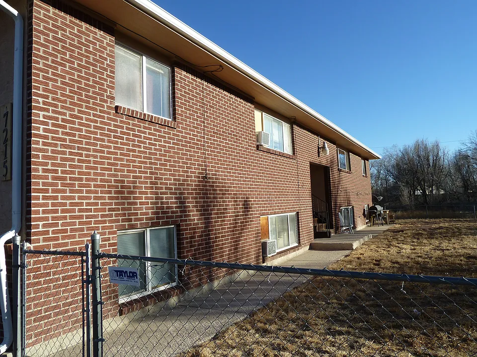 7215 Alegre Cir #4