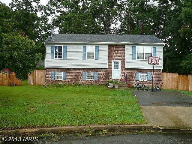 1st image of 22440 Sara Ct