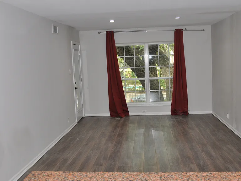5310 Fleetwood Oaks Ave #234 — Photo 9