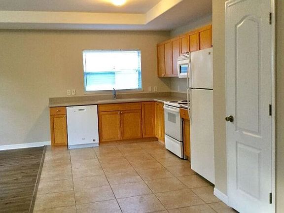 5th image of 5556 Andrea St