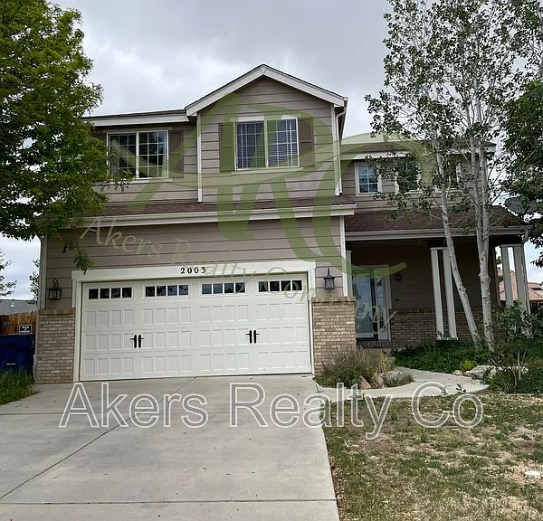 2003 Settlers Dr — Photo 1