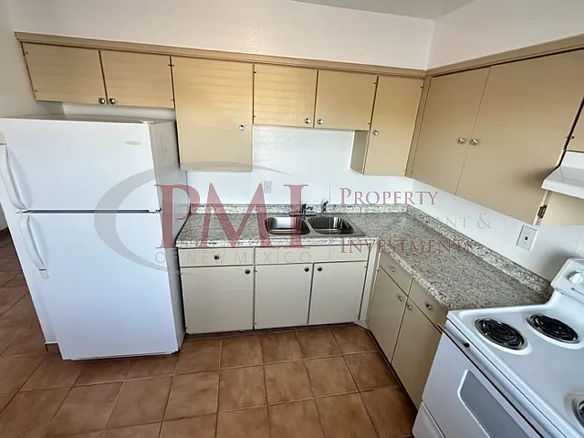 2105 Espina Street #10 — Photo 63