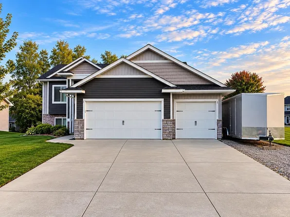 2161 Maple St SW, Howard Lake, MN 55349