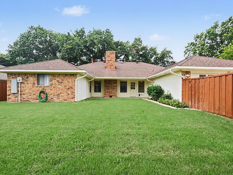 2313 Cliffside Dr — Photo 34