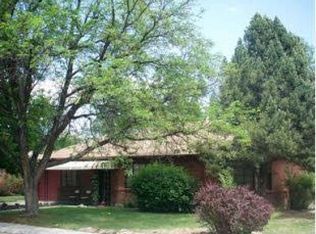 732 Troy Ct, Aurora, CO 80011