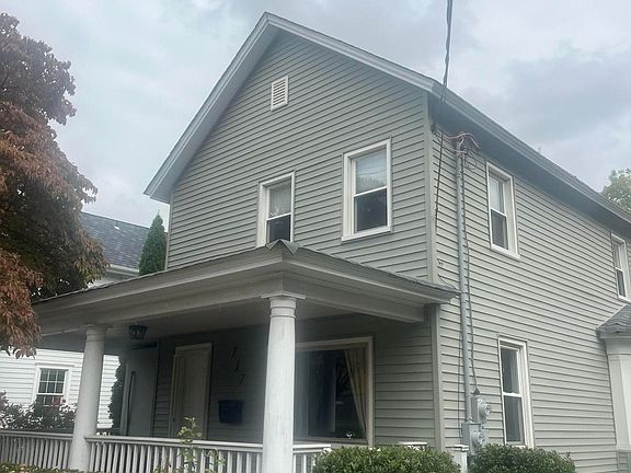 2nd image of 717 Broad St #2