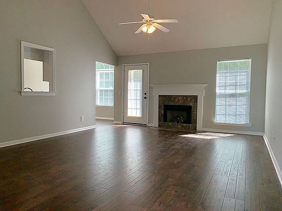 3rd image of 65 Yellow Jasmine Ct
