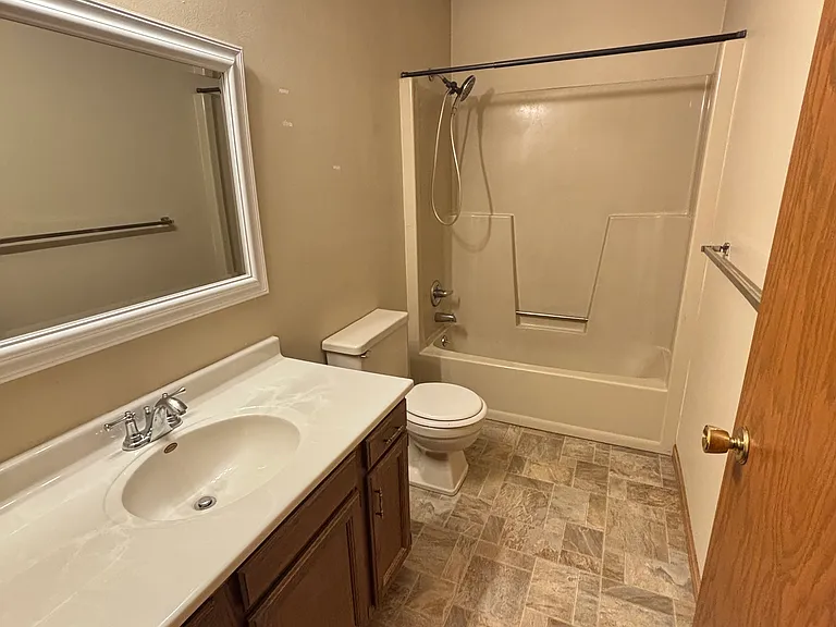 1709 Cherry St #1709 — Photo 3
