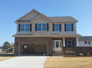 2407 Sandare Dr, Zebulon, NC 27597