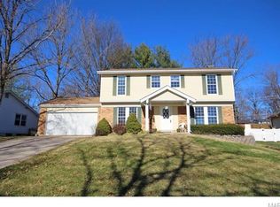 429 Melanie Meadows Ln, Ballwin, MO 63021