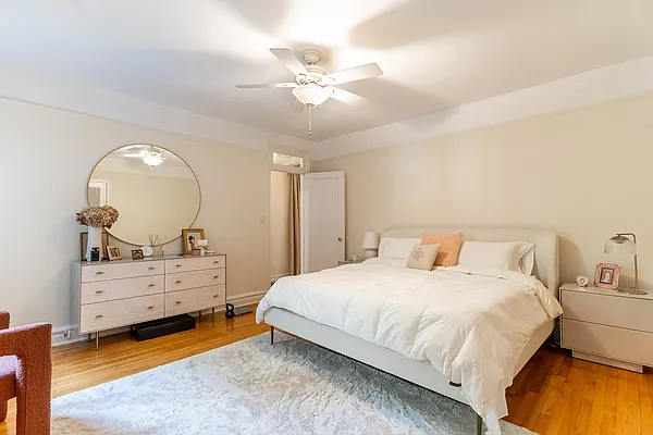 Bedroom, photo 3