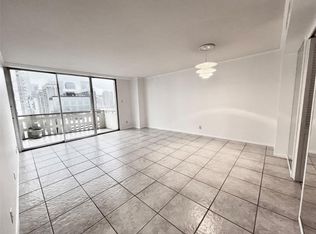 2016 Main St APT 1501, Houston, TX 77002
