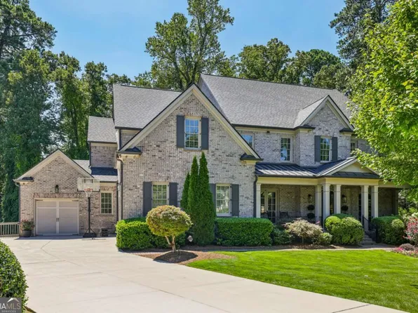 3856 Stratford Park Dr NE, Atlanta, GA 30342