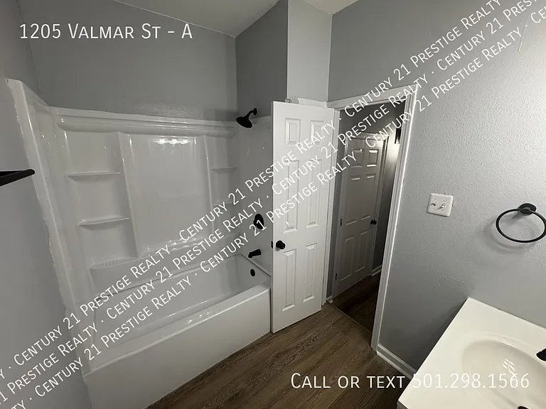 1205 Valmar St #A — Photo 14
