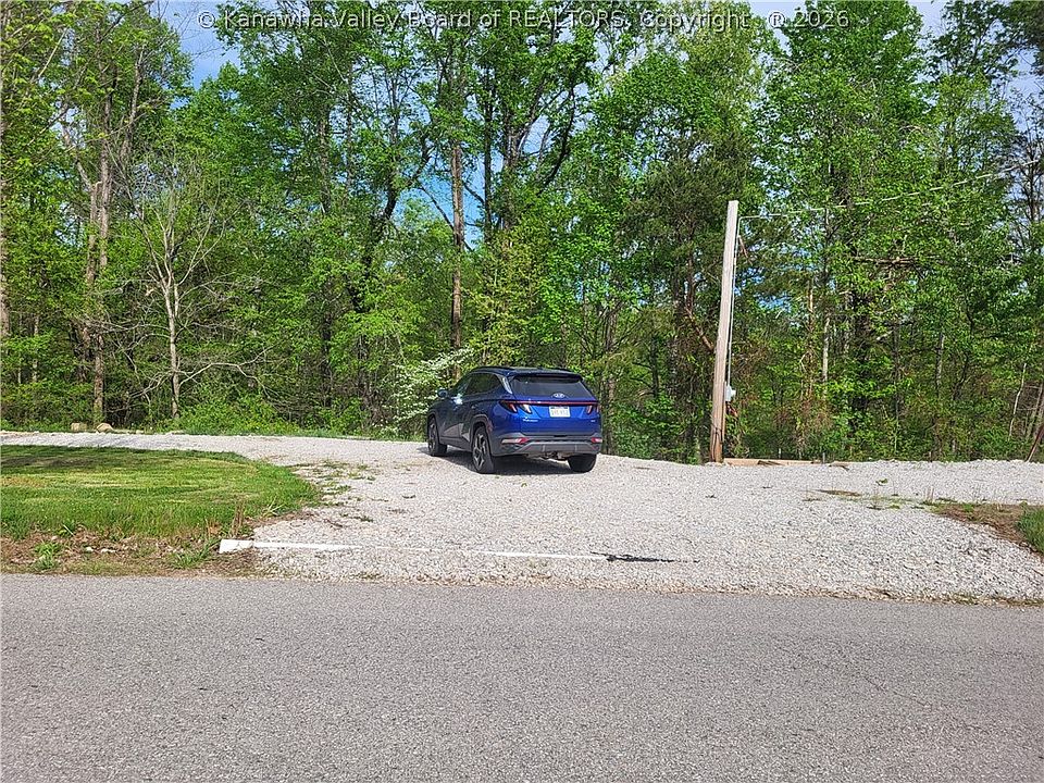 1st image of 3450 Stone Lick Rd