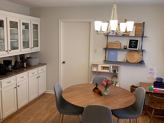 Breakfast area with coffee bar