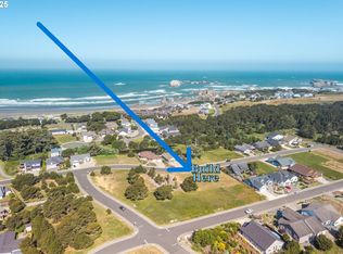 2732 Lincoln Ave #500&200, Bandon, OR 97411