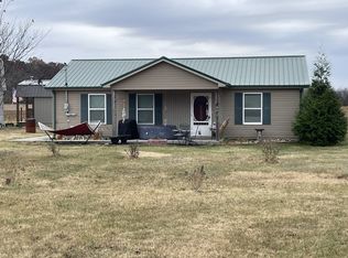 378 Sanders Rd, Decherd, TN 37324