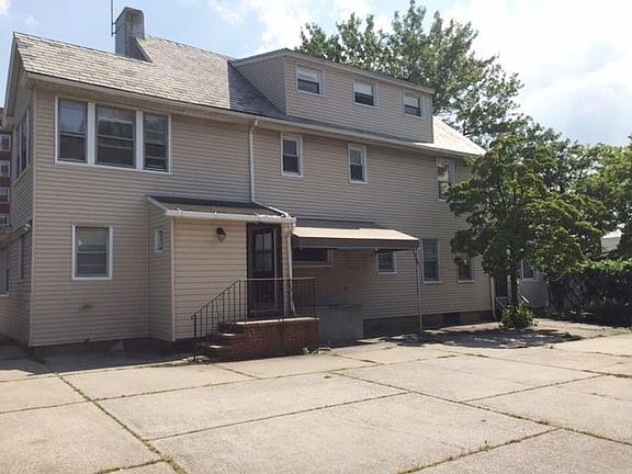 3rd image of 14403 Bayside Ave