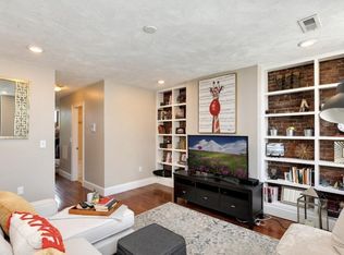 194 Athens St APT 3, Boston, MA 02127
