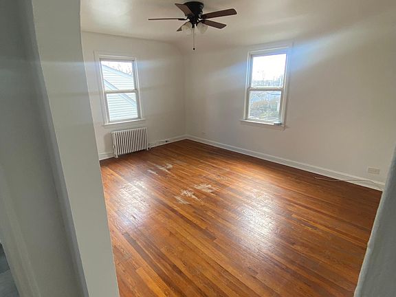2nd image of 147 Bellevue Pl Floor 2