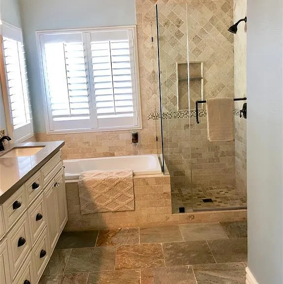 459 Lexington Cir — Photo 17
