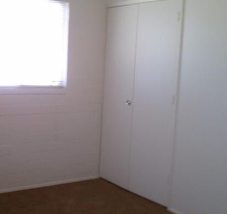 3rd image of 318 S Avenue A
