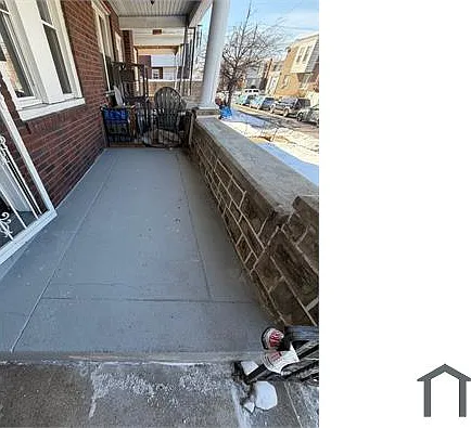 6017 Tackawanna St — Photo 2